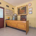RedDoorz @ Buah Batu 3