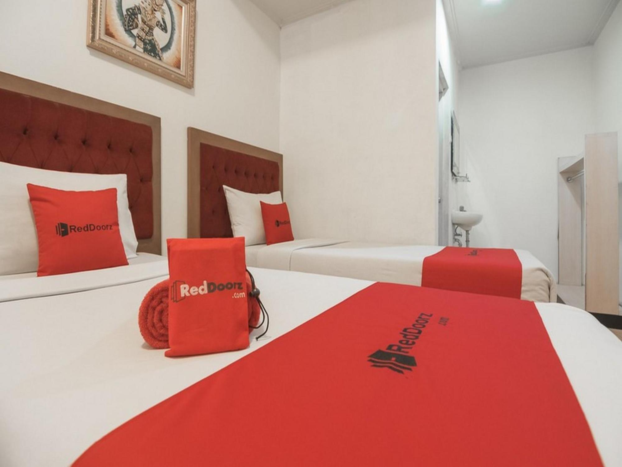 Reddoorz @ Buah Batu 3